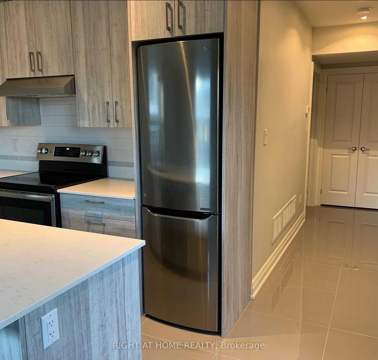 31 Alma Avenue, Unit 1 - Photo 6