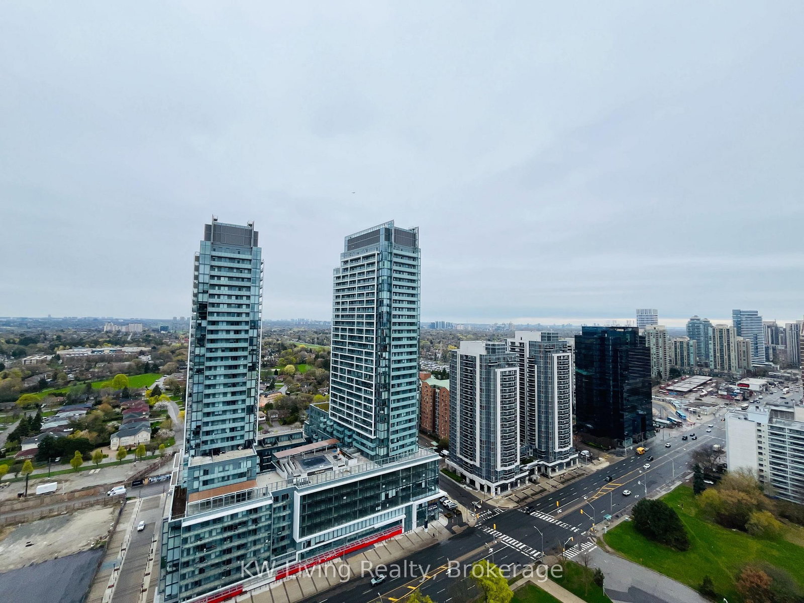 5858 Yonge Street, Unit 2815 - Photo 9