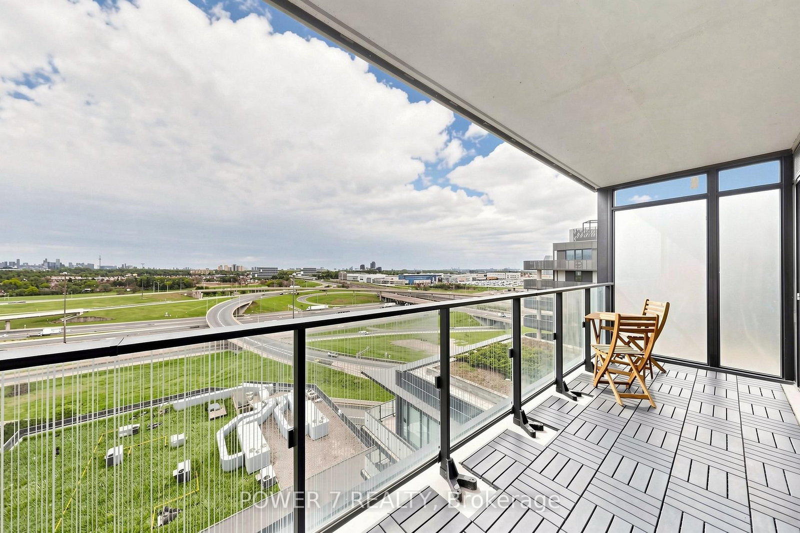 8 Tippett Road, Unit 1309 - Photo 21