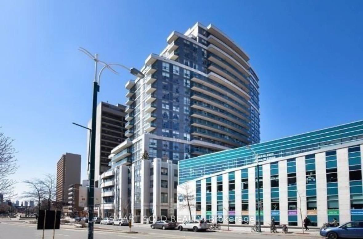 736 Spadina Avenue, Unit 302