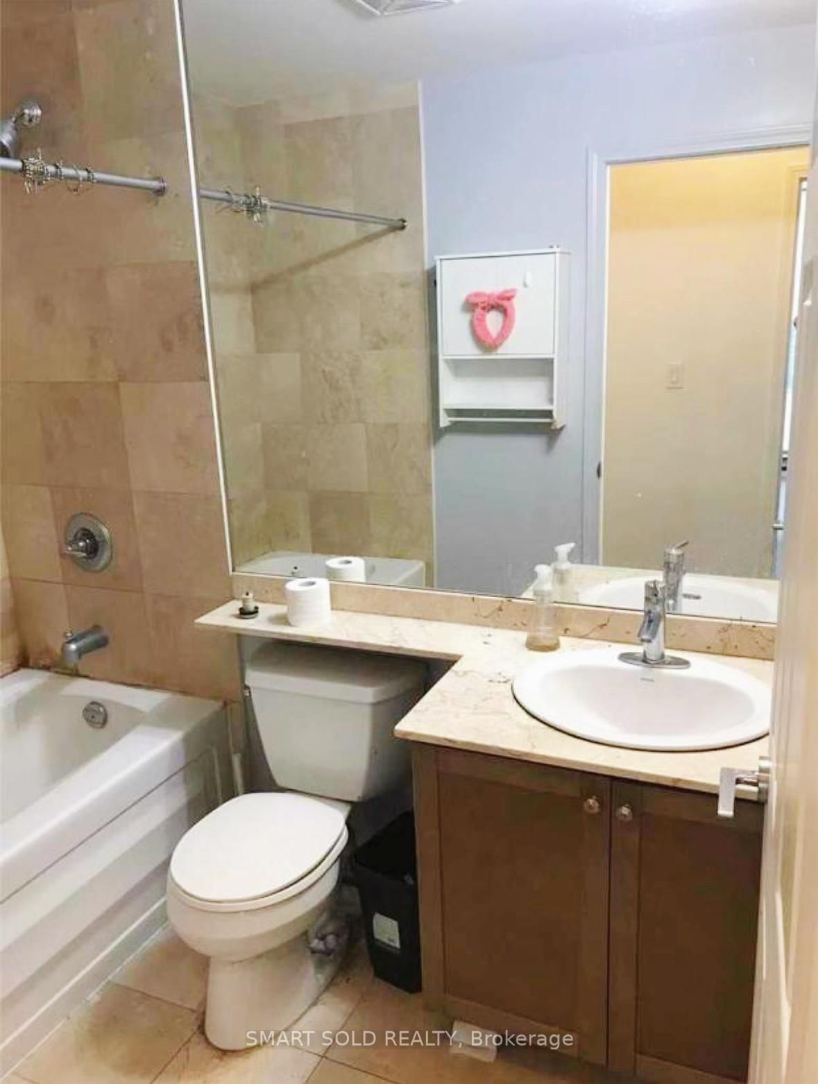 736 Spadina Avenue, Unit 302 - Photo 13