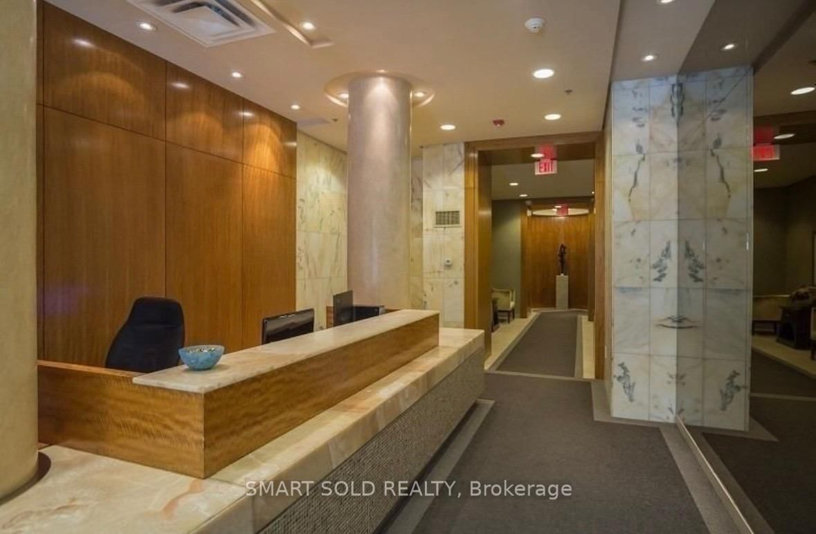 736 Spadina Avenue, Unit 302 - Photo 3