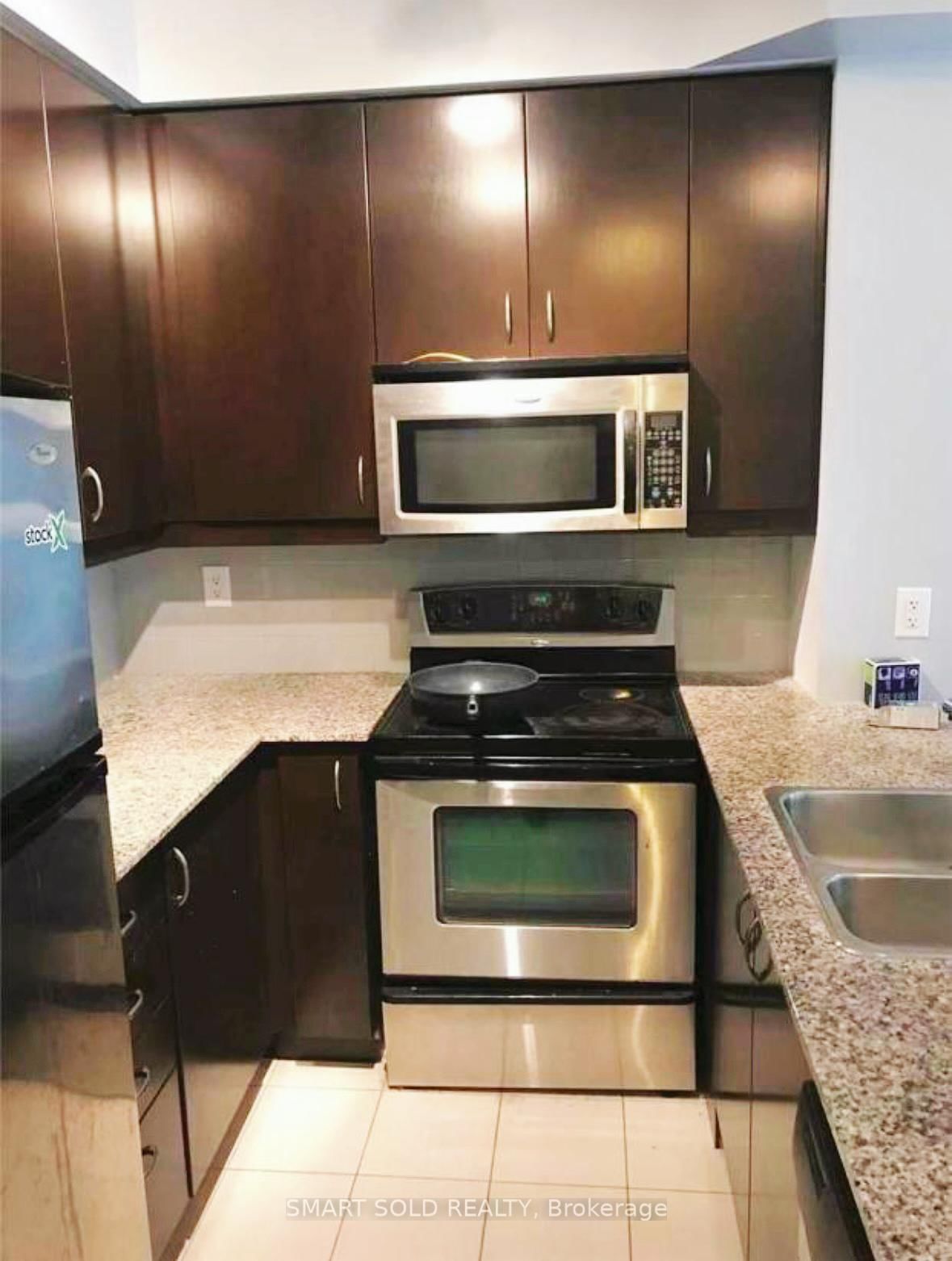 736 Spadina Avenue, Unit 302 - Photo 7