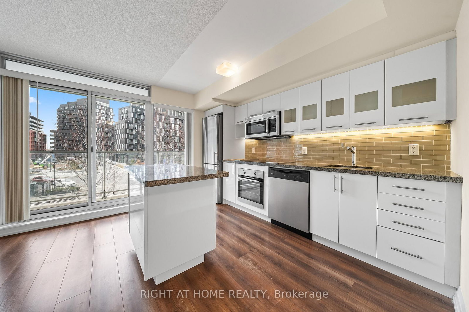 565 Wilson Avenue, Unit 203W - Photo 6
