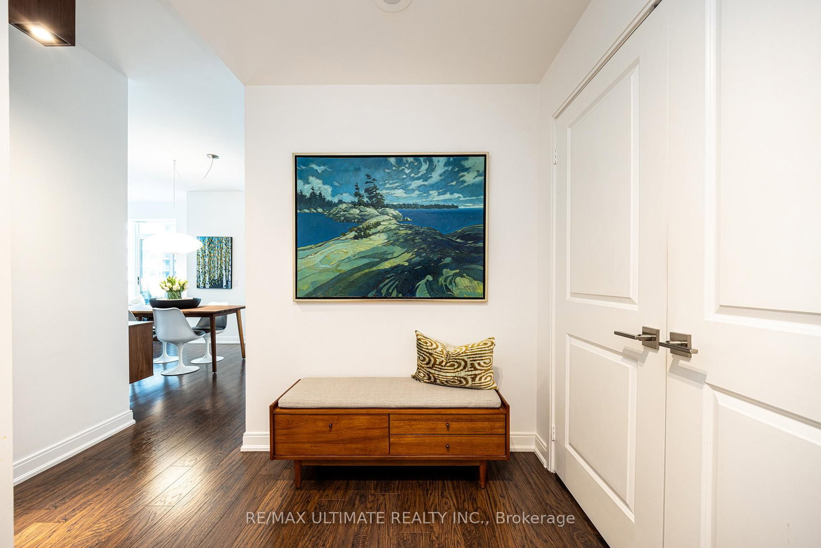 88 Broadway Avenue