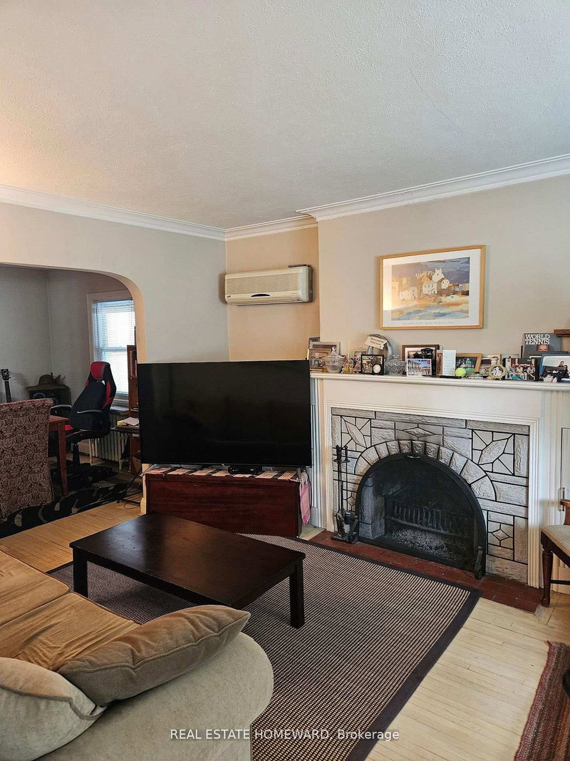 28 Glen Echo Rd, Toronto, M4N 2E1 | Image 3