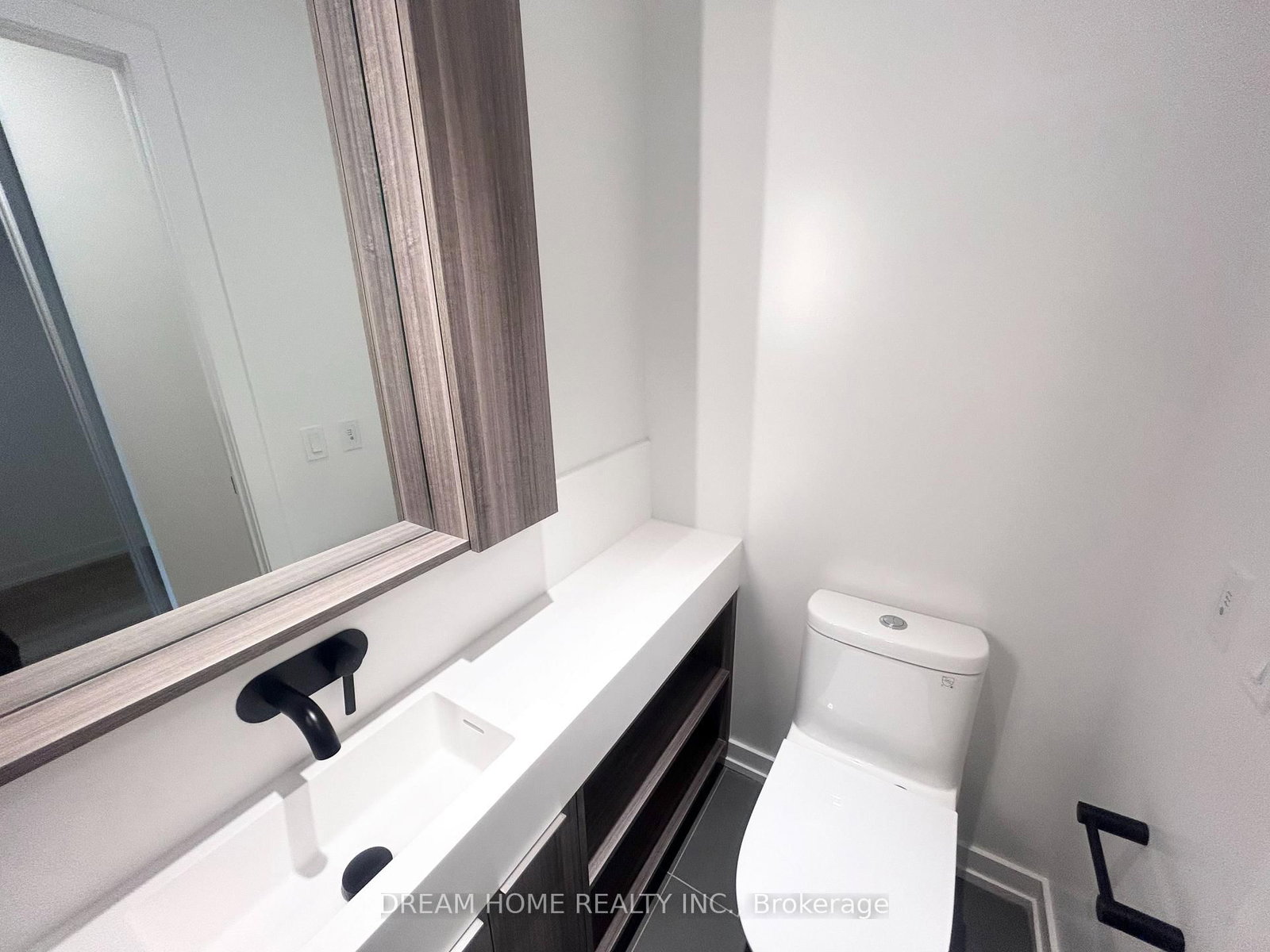127 Broadway Avenue, Unit 210 - Photo 11