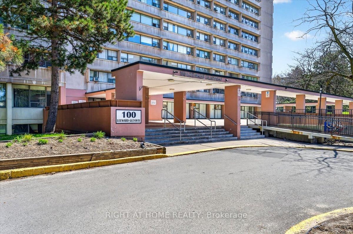 100 Leeward Glenway, Unit 708