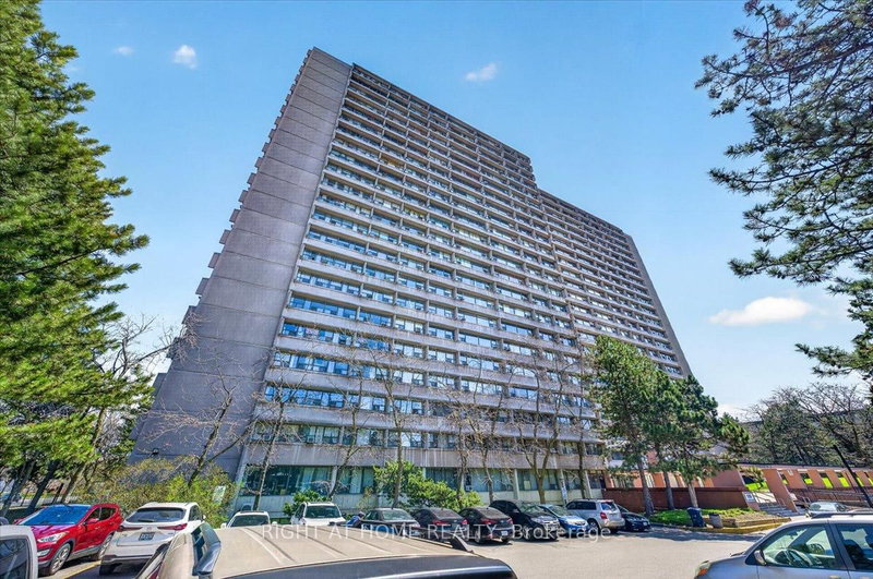 708 - 100 Leeward Glenway