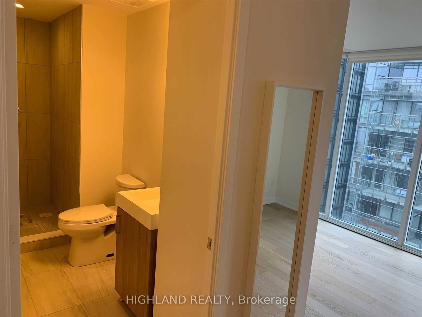 17 Dundonald Street, Unit 1606 - Photo 7