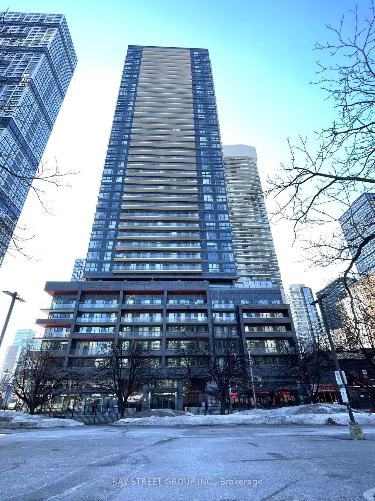 159 Dundas Street E, Unit 1206