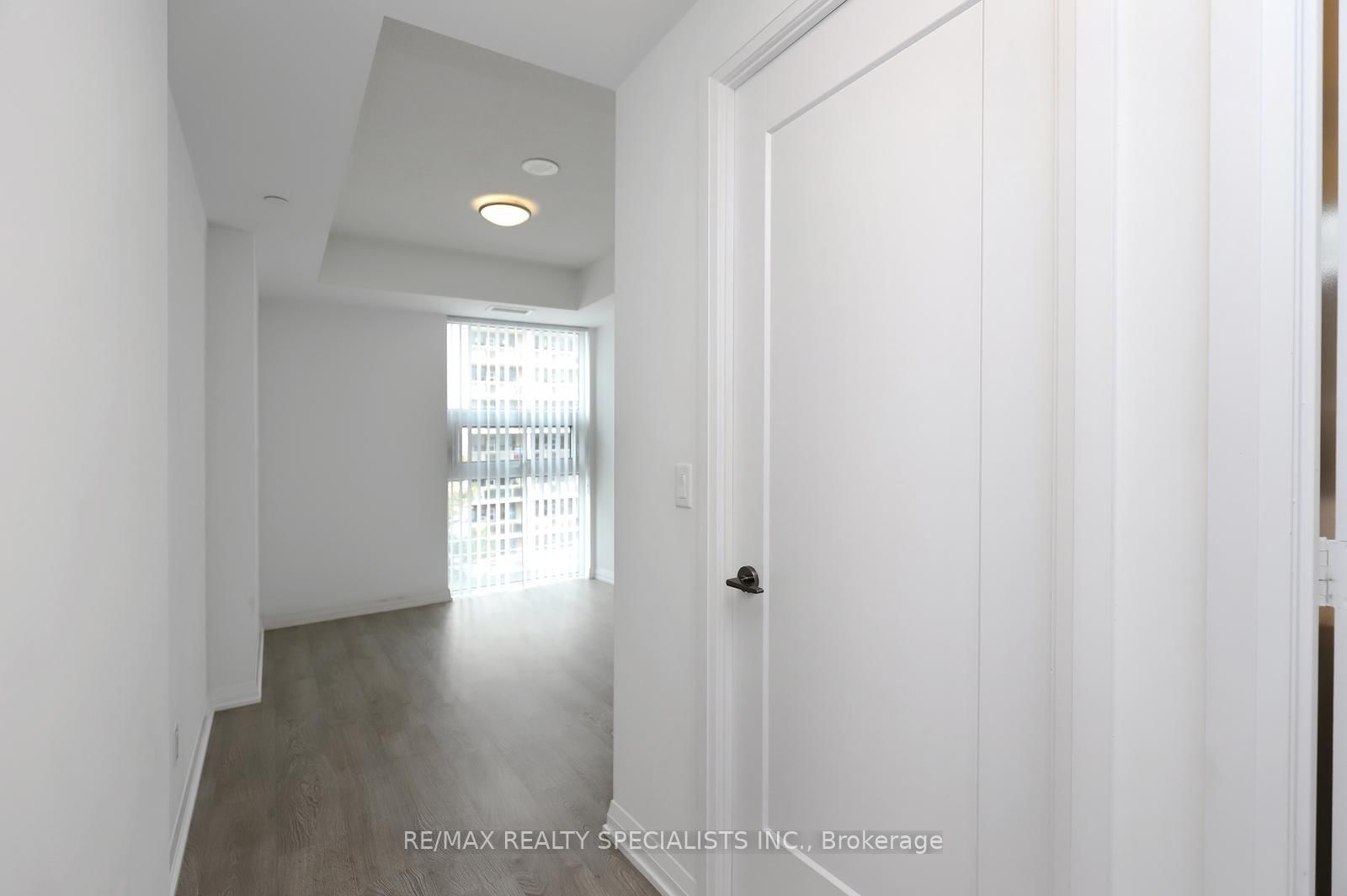 101 Erskine Avenue, Unit 417 - Photo 17