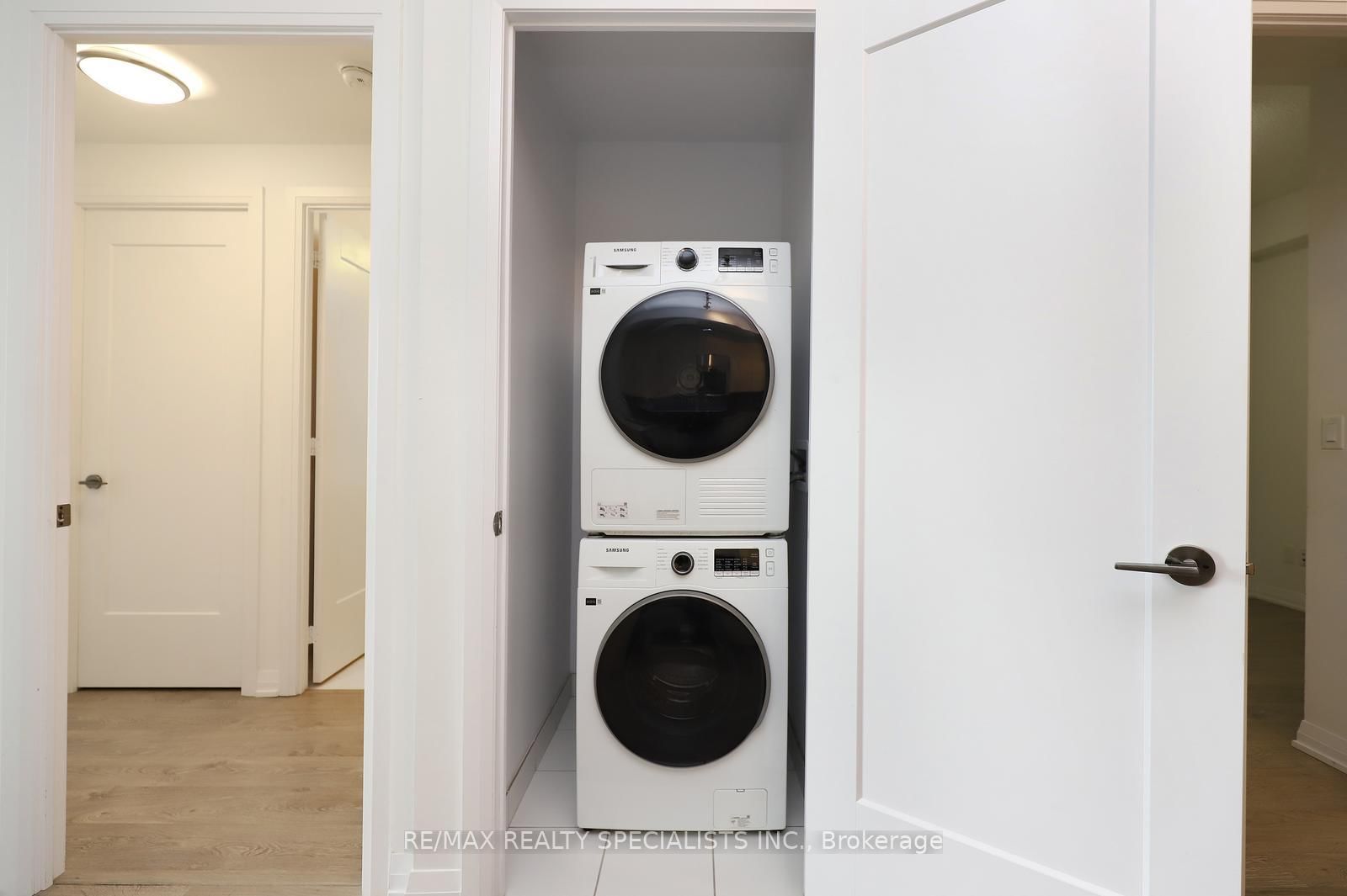 101 Erskine Avenue, Unit 417 - Photo 29