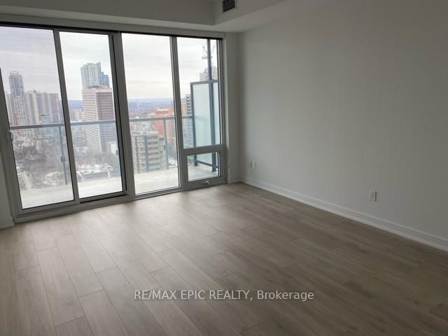 2505 - 3 Gloucester Street