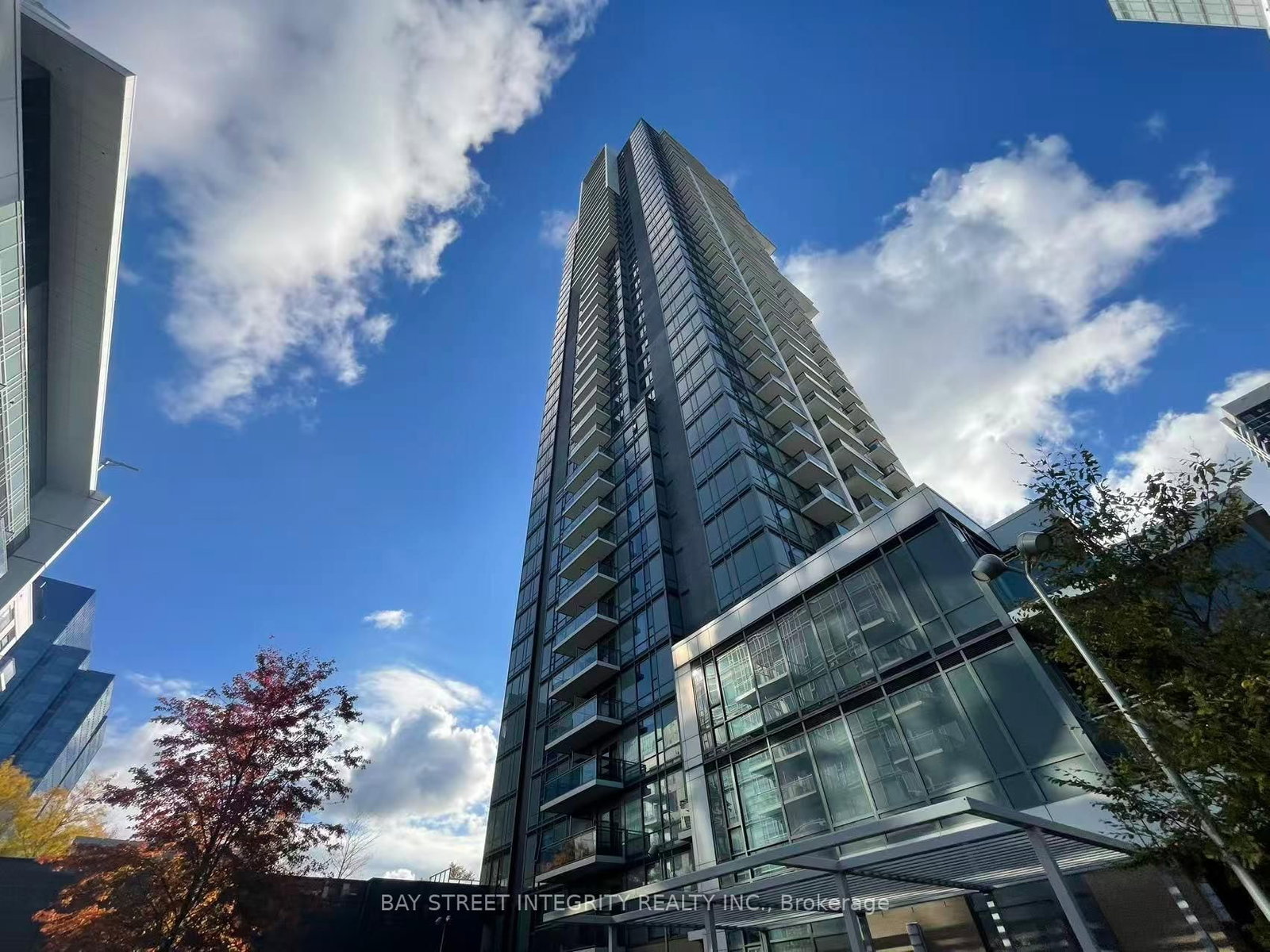 55 Ann O'reilly Road, Unit 803