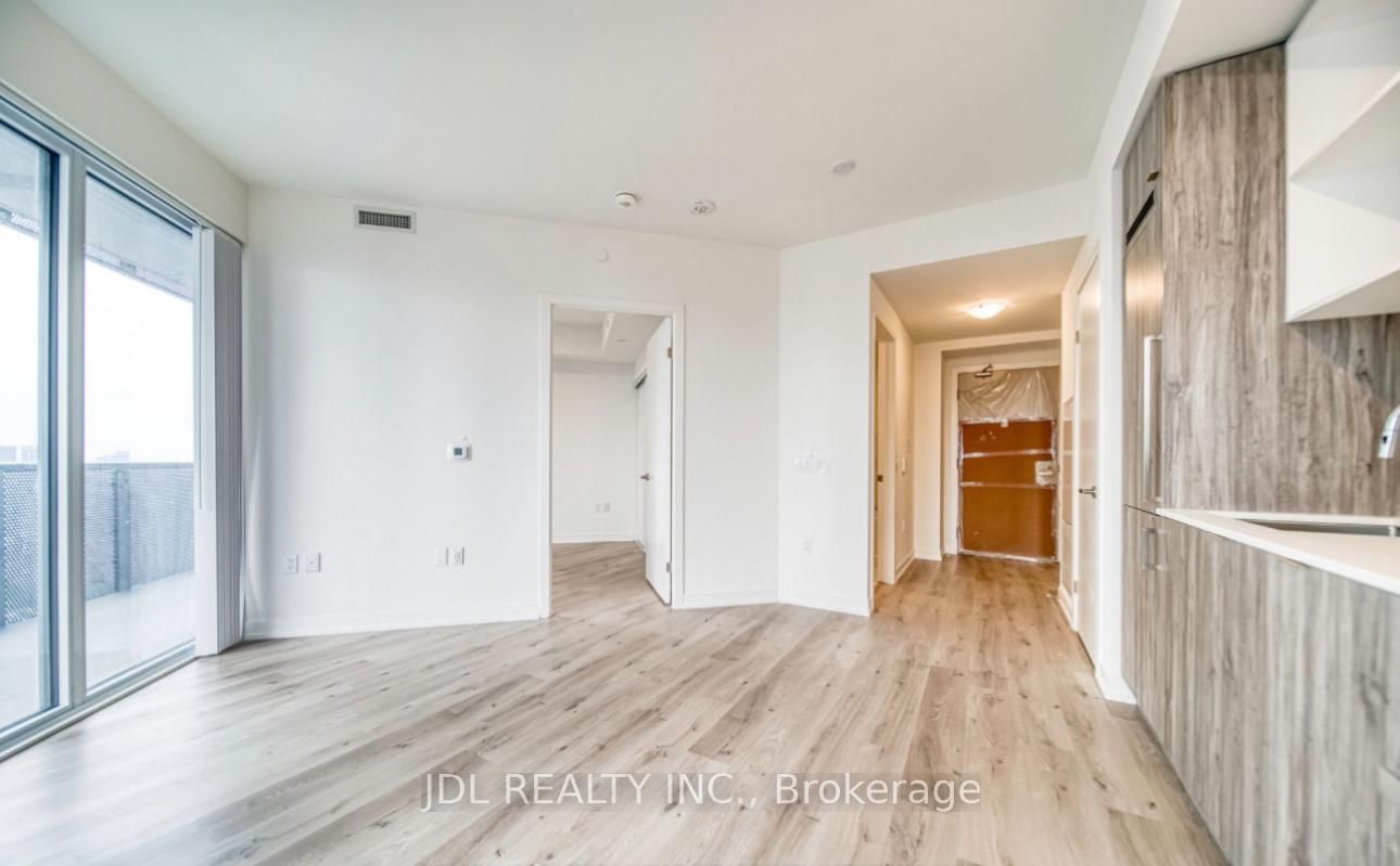 138 DOWNES Street, Unit 6111 - Photo 4