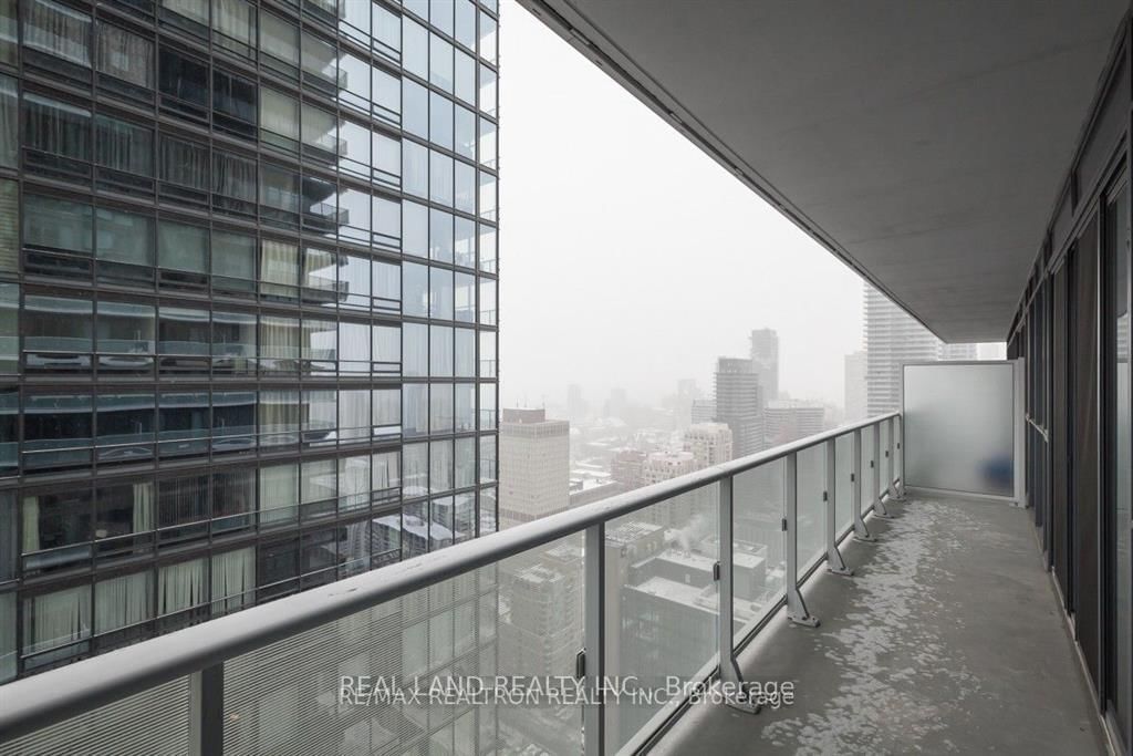 7 Grenville Street, Unit 4701 - Photo 11