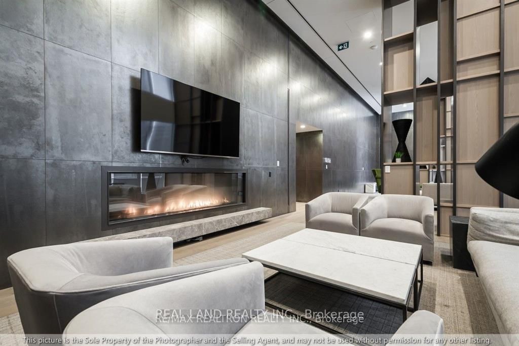 7 Grenville Street, Unit 4701 - Photo 13