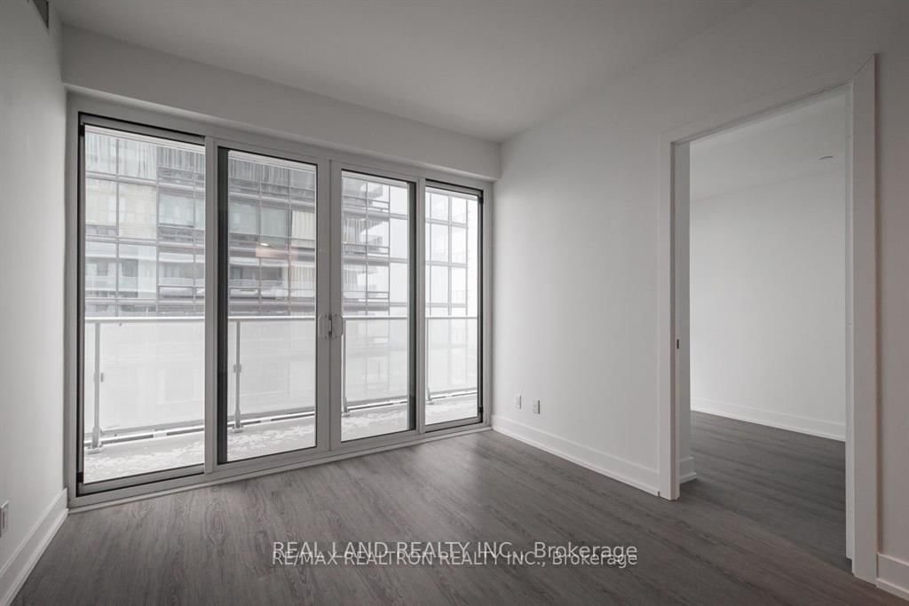 7 Grenville Street, Unit 4701 - Photo 3