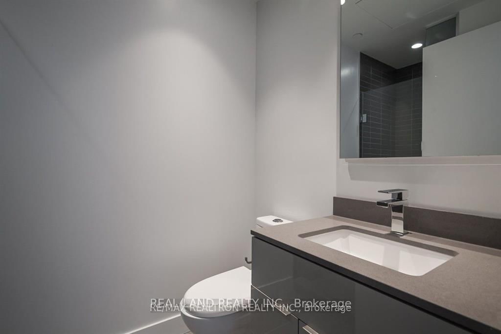 7 Grenville Street, Unit 4701 - Photo 7