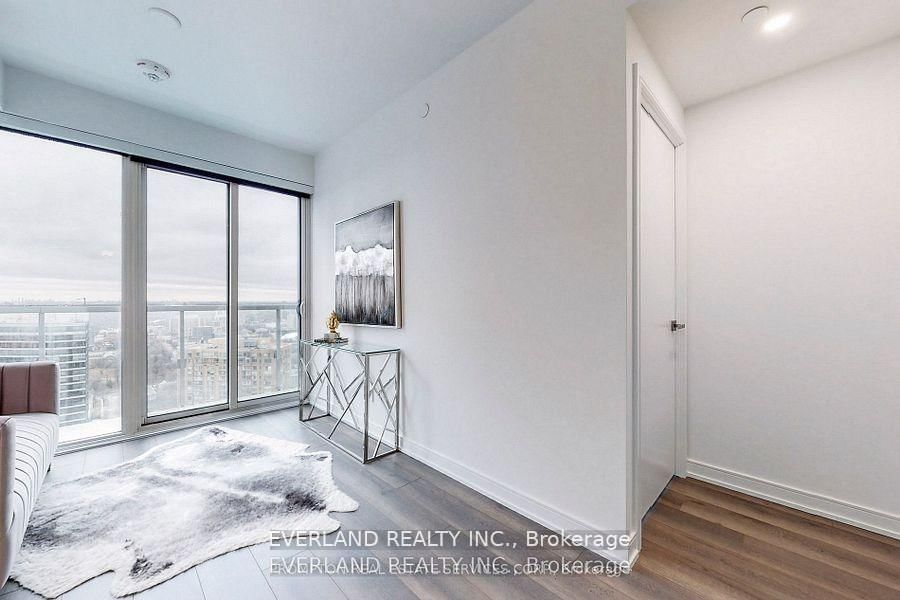 3 GLOUCESTER Street, Unit 4012 - Photo 5