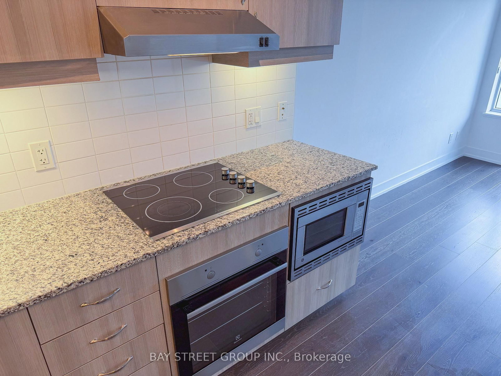 7 Kenaston Gardens, Unit 119 - Photo 8