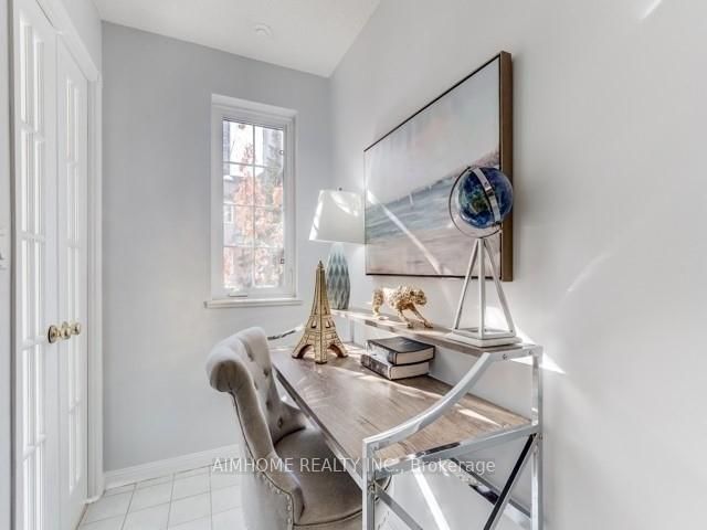 28 Sommerset Way - Photo 11