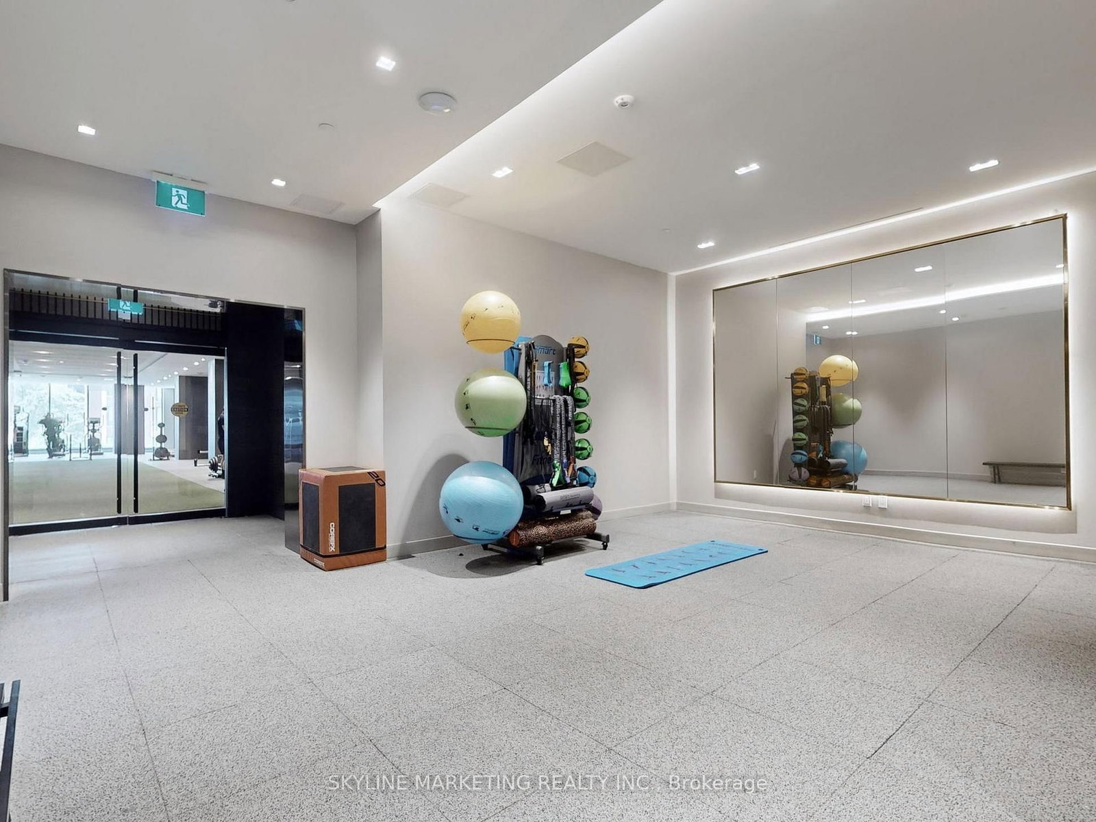 319 Jarvis Street, Unit 4909 - Photo 17