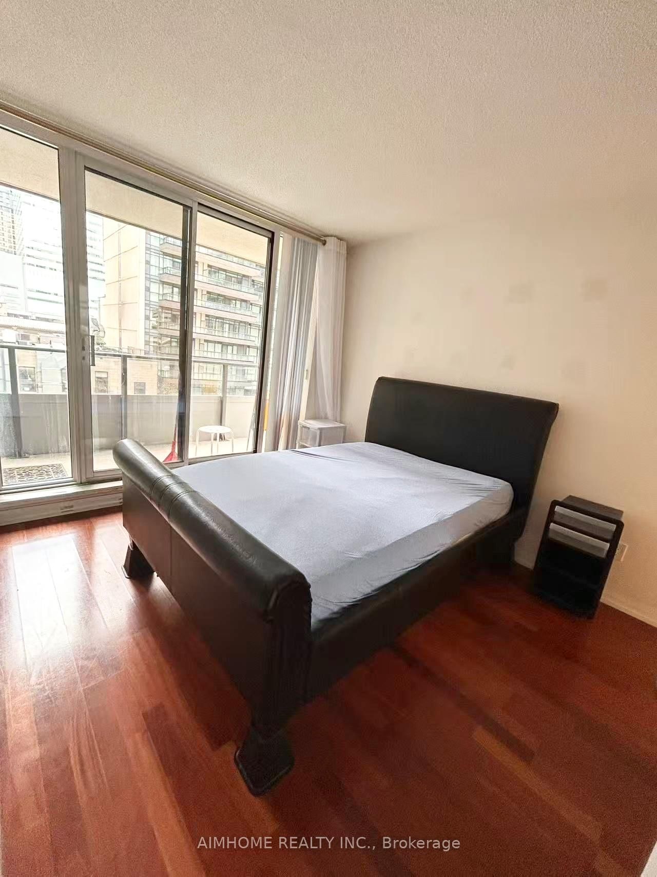 111 Elizabeth Street E, Unit 705 - Photo 10