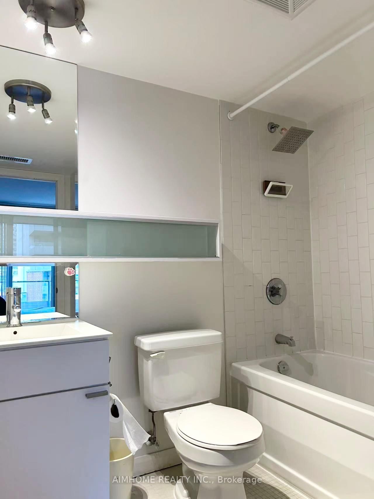 111 Elizabeth Street E, Unit 705 - Photo 13