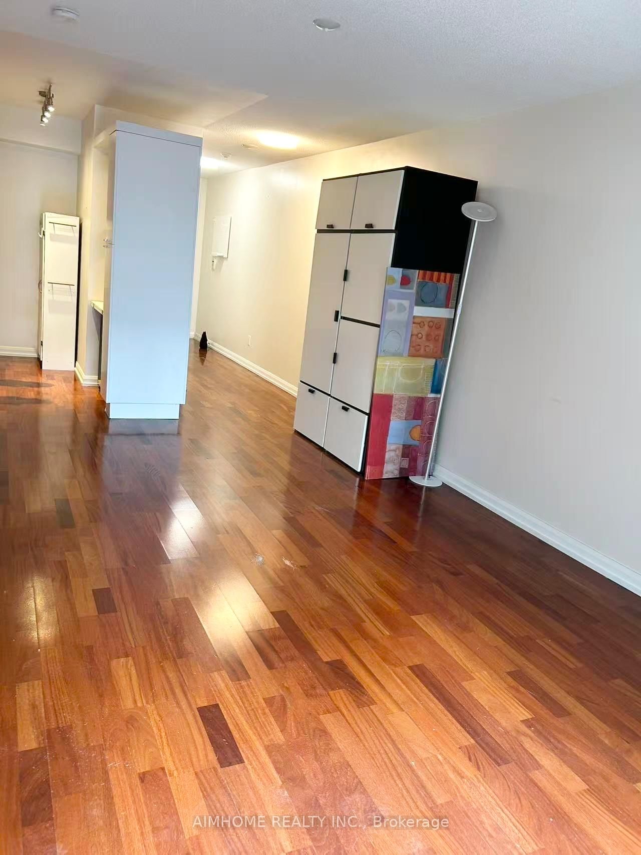 111 Elizabeth Street E, Unit 705 - Photo 7