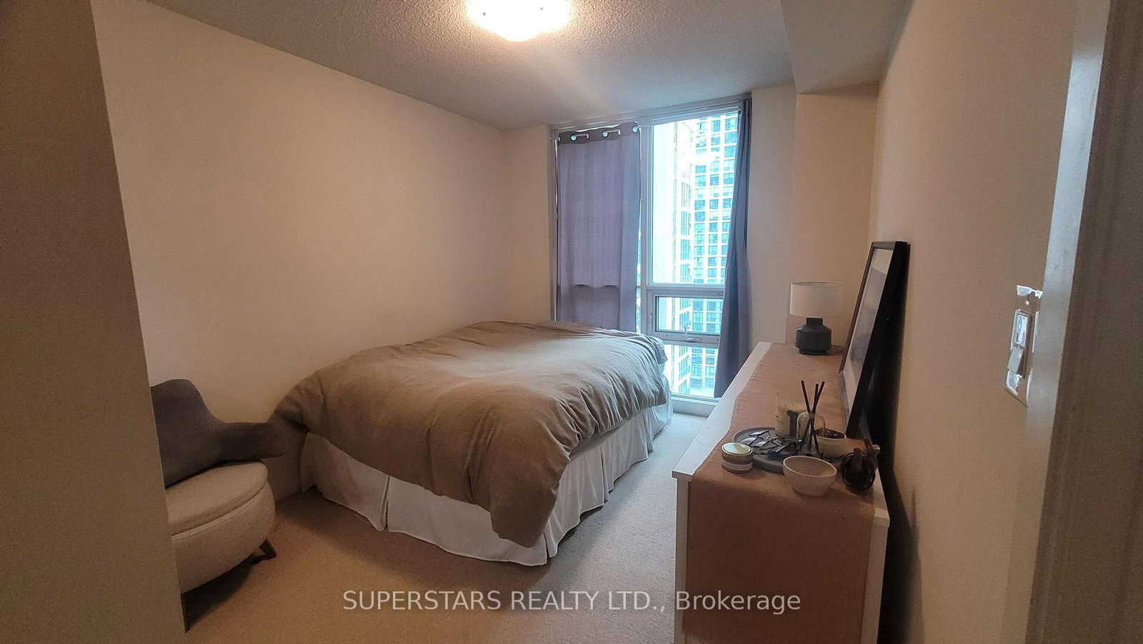 33 Bay Street, Unit 1505 - Photo 8