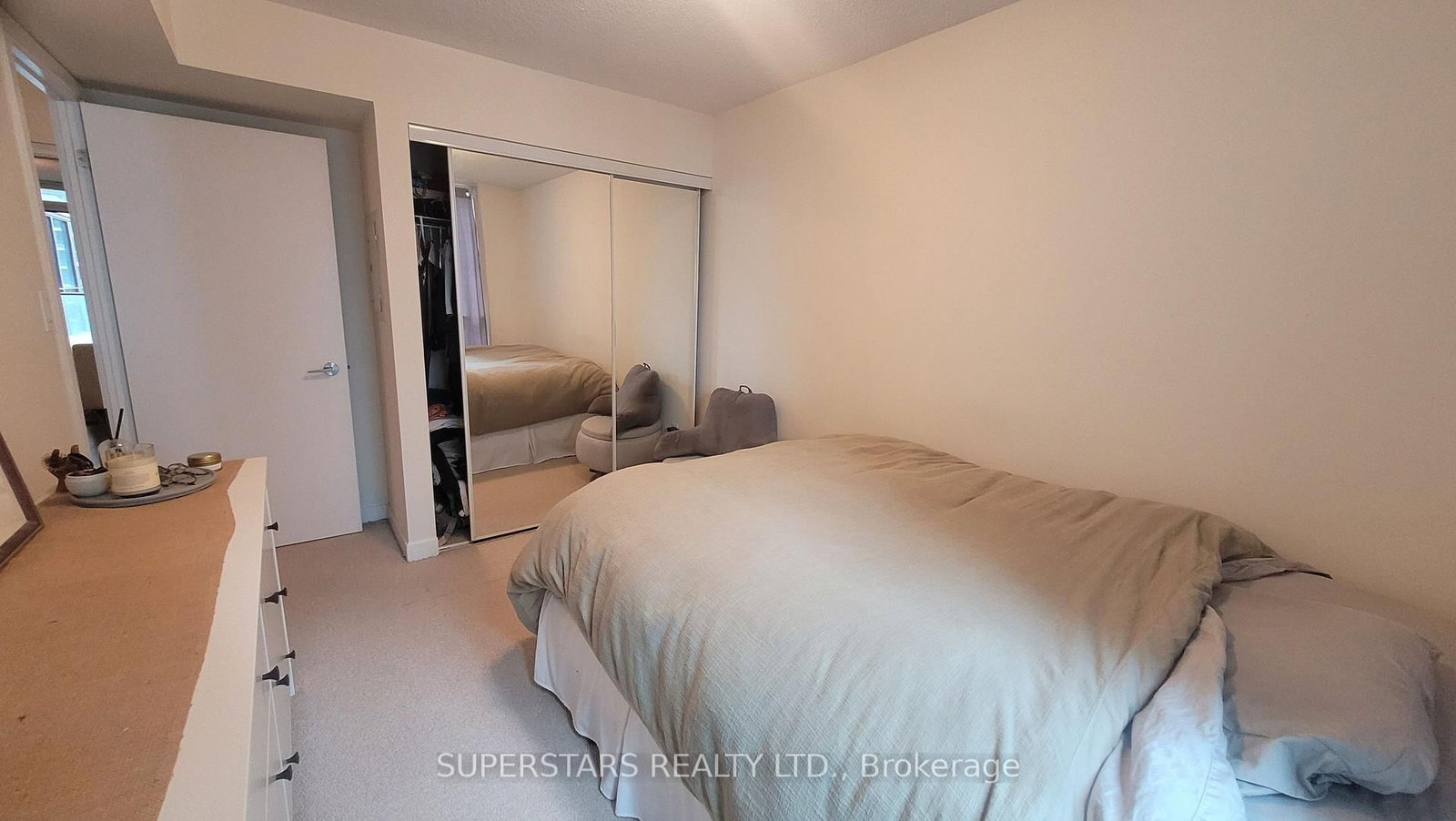 33 Bay Street, Unit 1505 - Photo 9