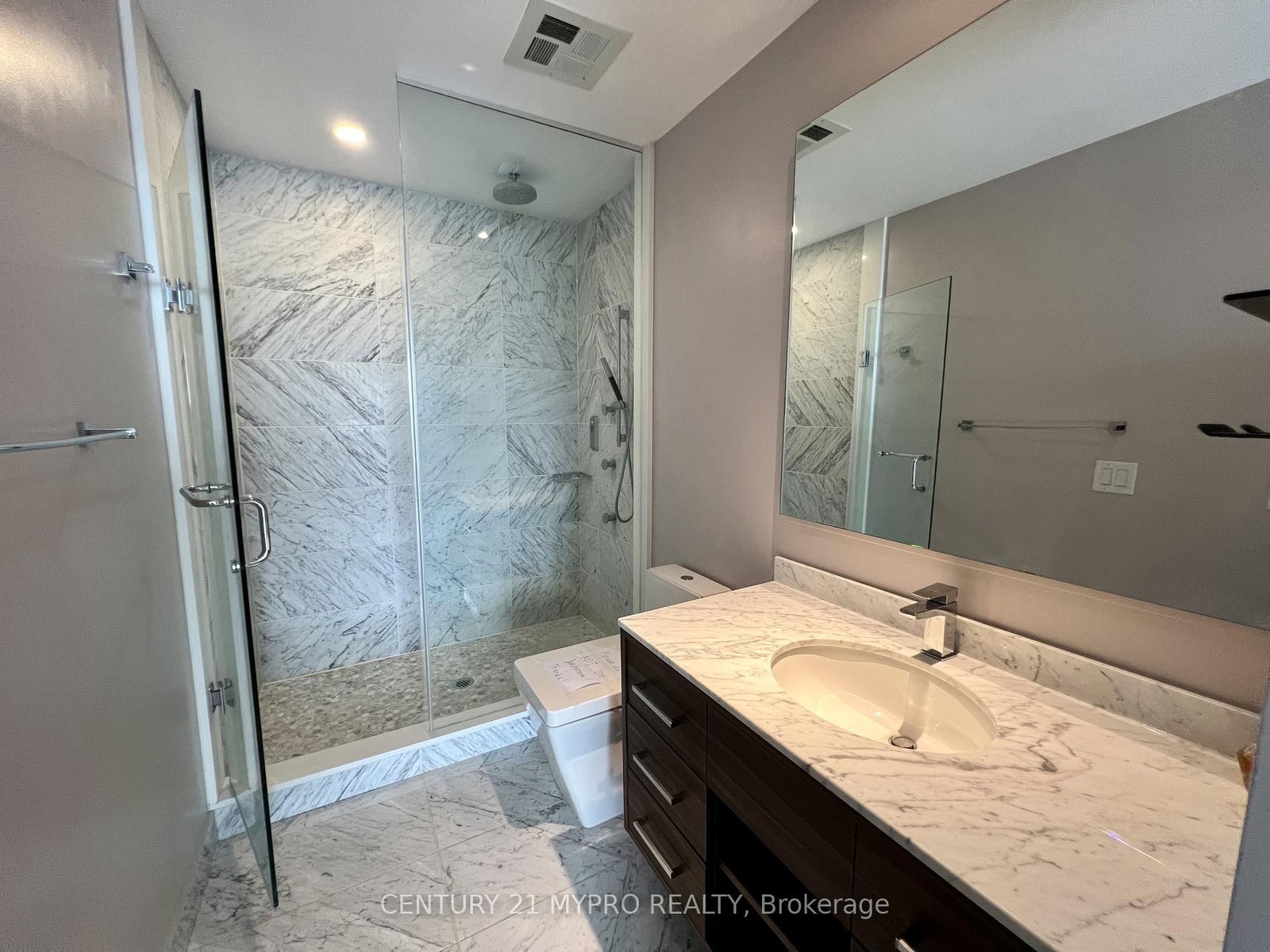 488 University Avenue, Unit 4003 - Photo 14