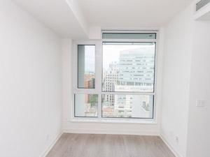 199 Richmond Street W, Unit 1701 - Photo 6