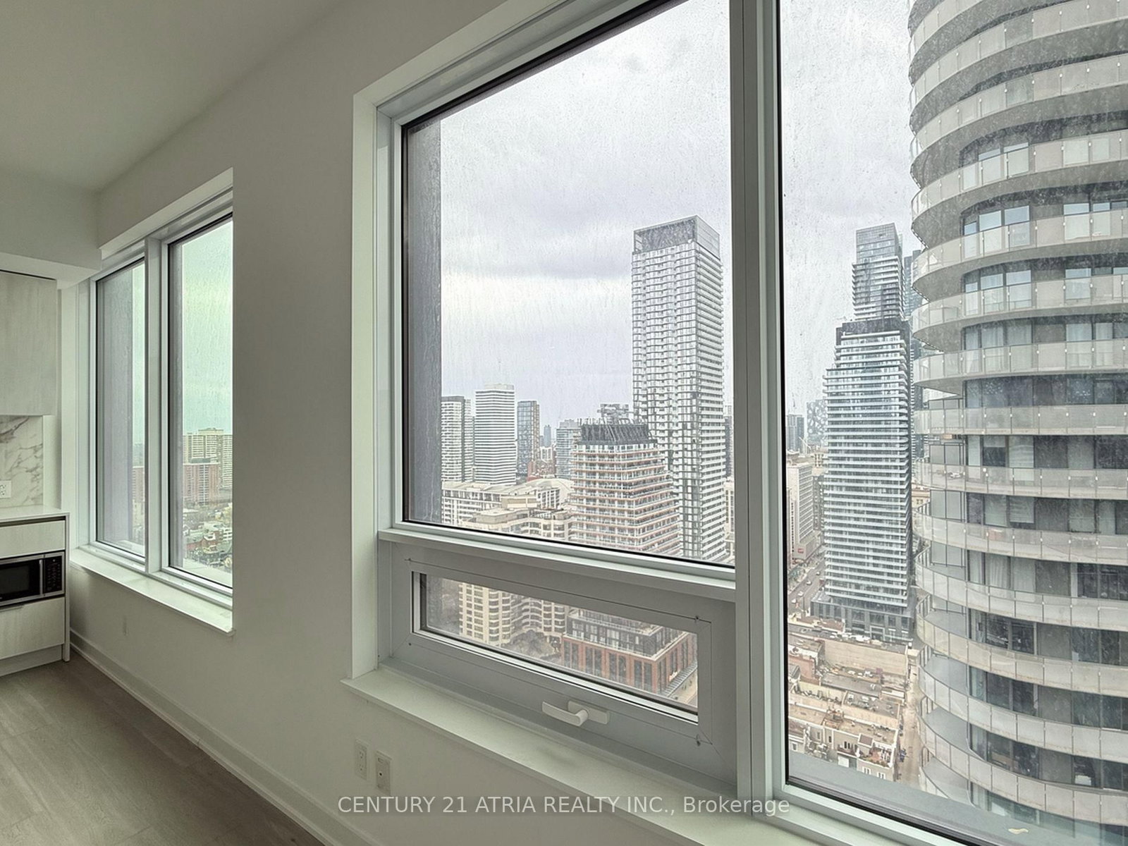 8 Wellesley Street W, Unit 3115 - Photo 14