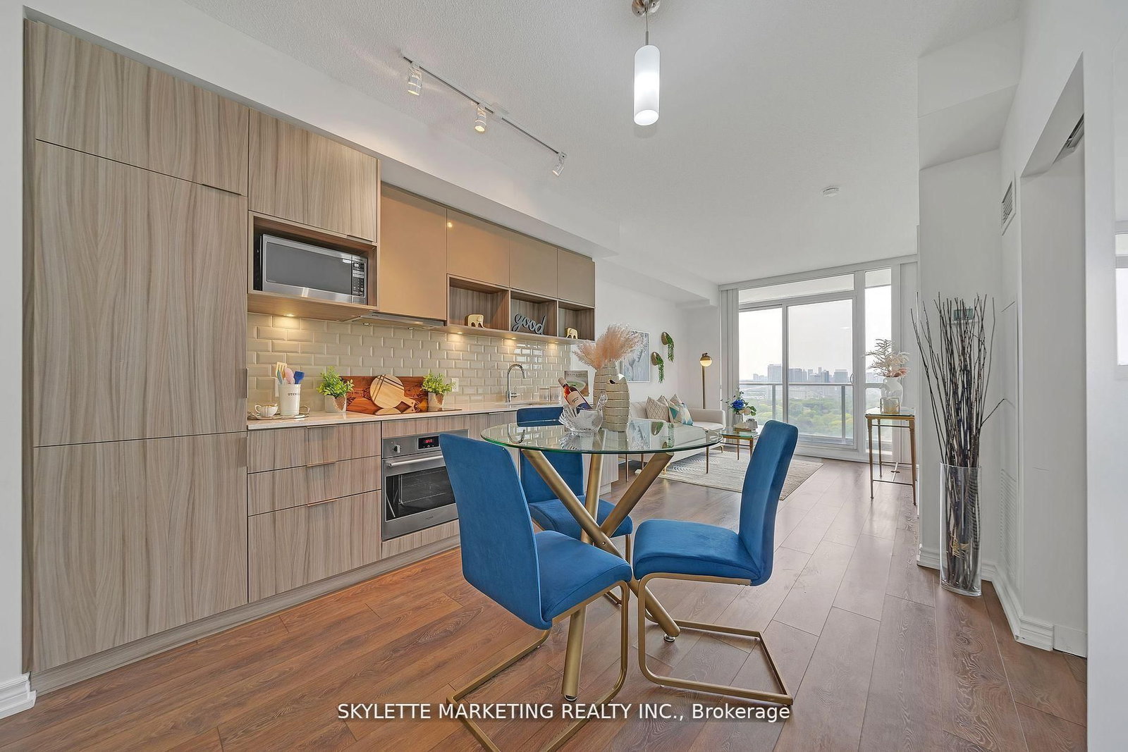 52 Forest Manor Road, Unit 911 - Photo 2