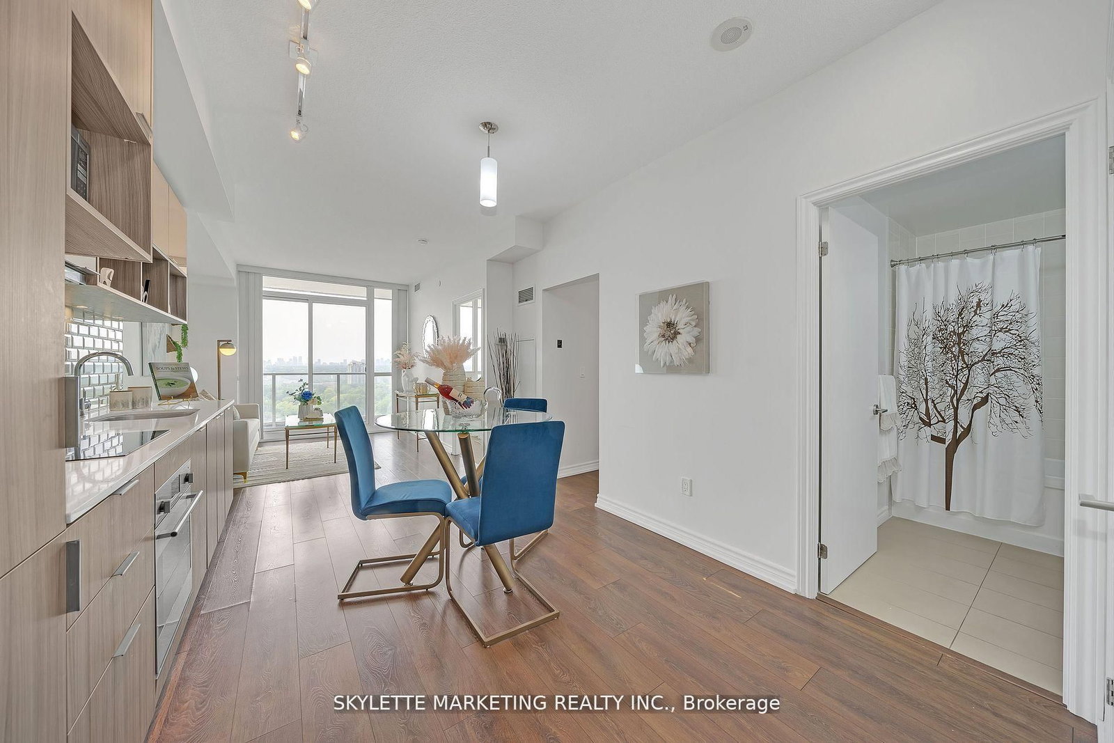 52 Forest Manor Road, Unit 911 - Photo 3