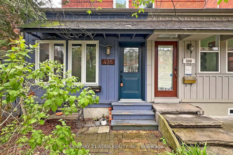 498 Manning Ave, Toronto, M6G 2V7 | Image 2