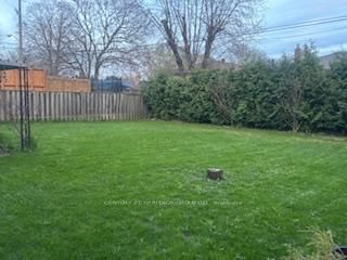 65 Cummer Avenue - Photo 10
