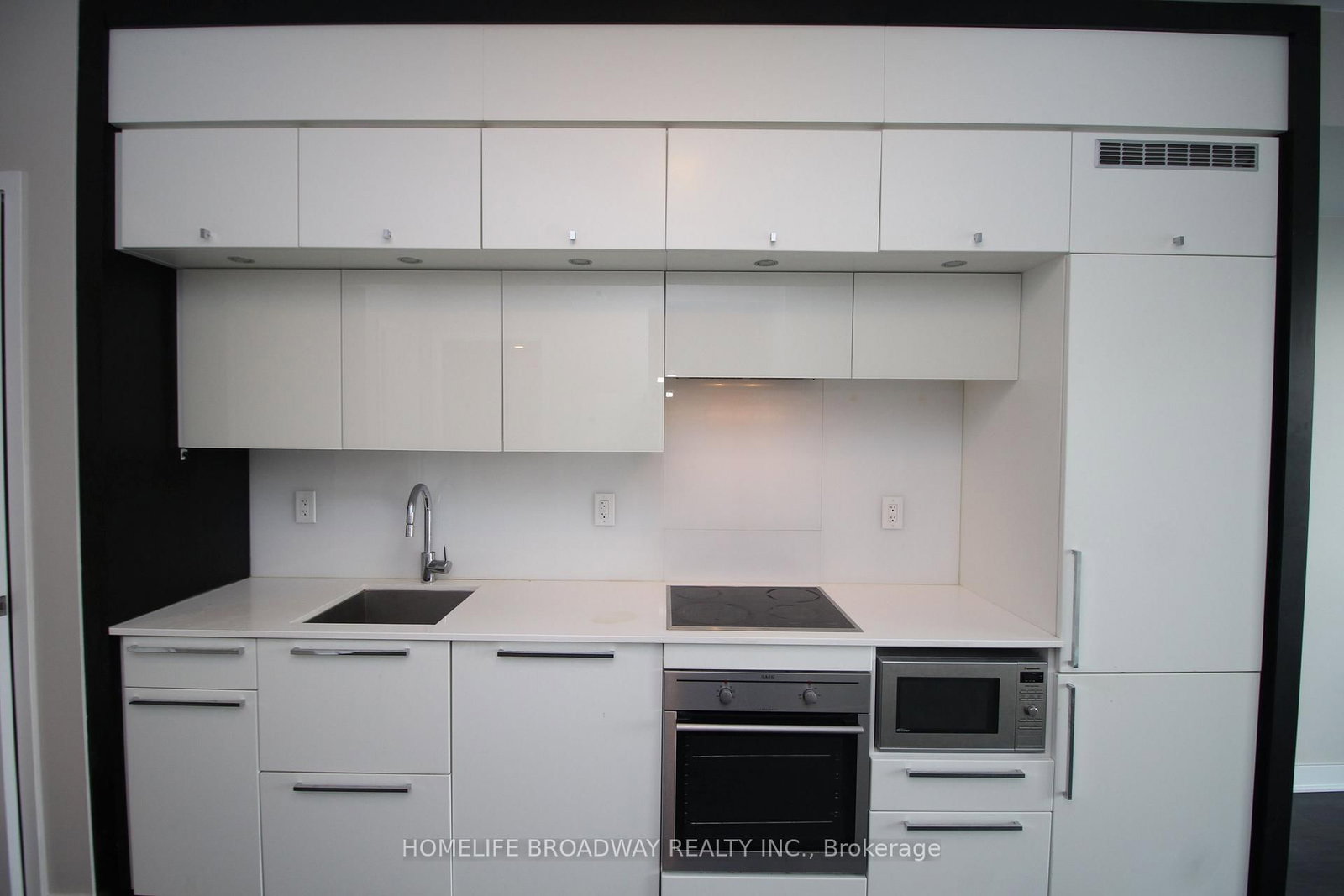 15 Grenville Street, Unit 3910 - Photo 3