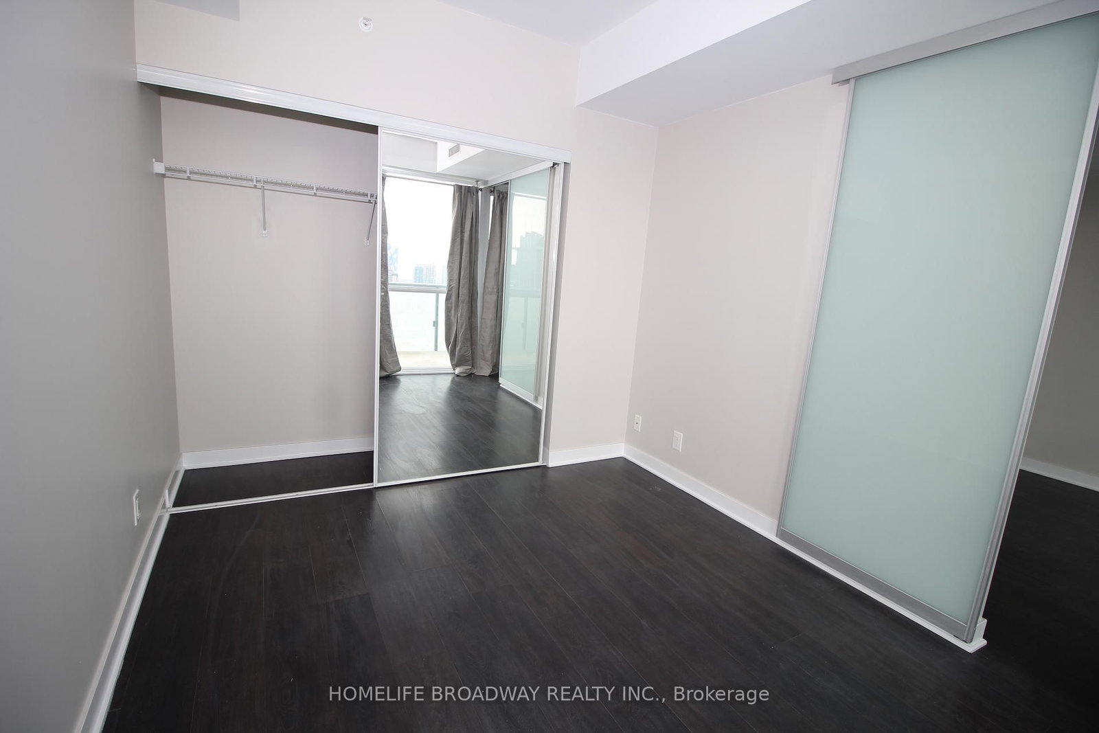15 Grenville Street, Unit 3910 - Photo 7