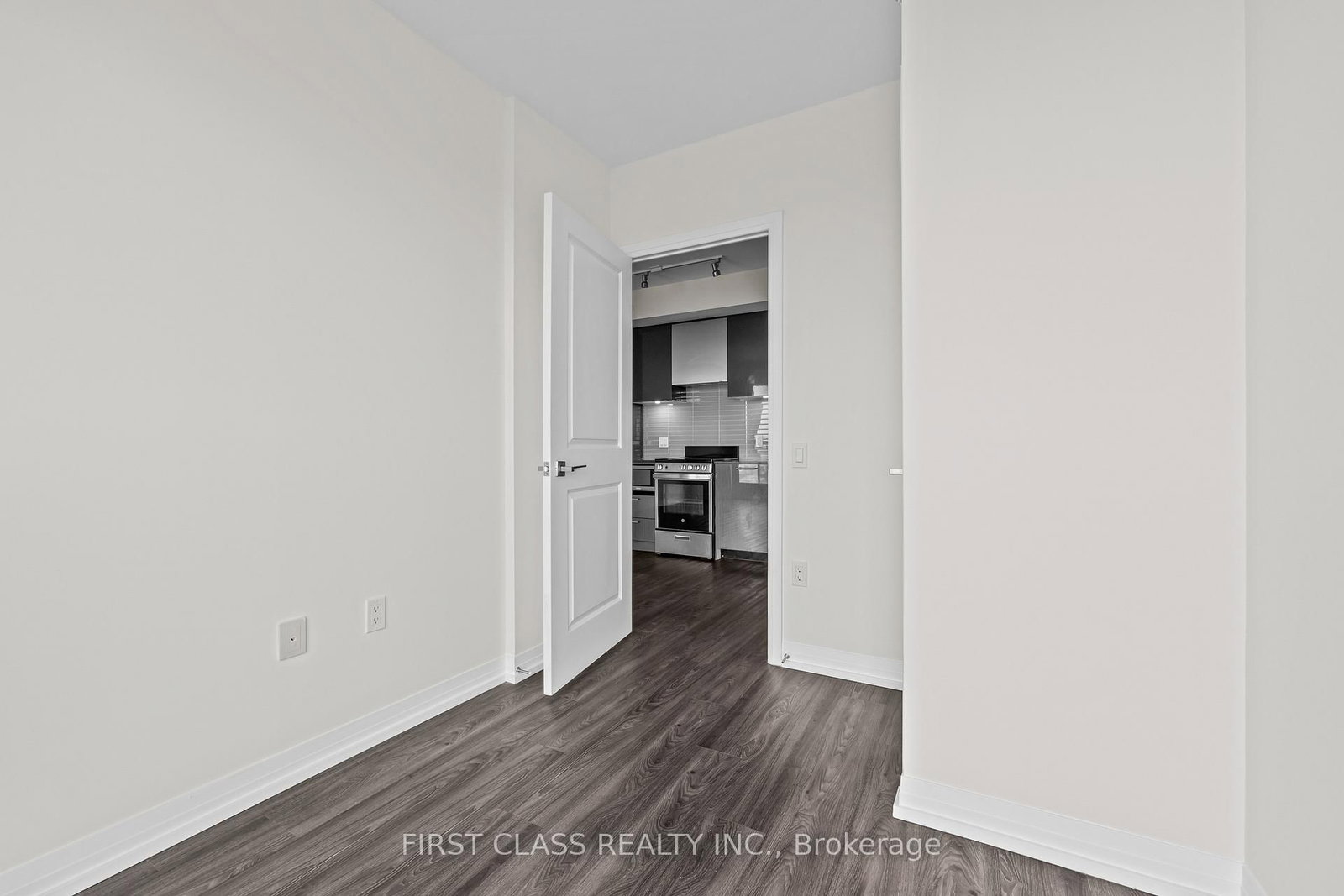 251 Jarvis Street, Unit 4613 - Photo 19
