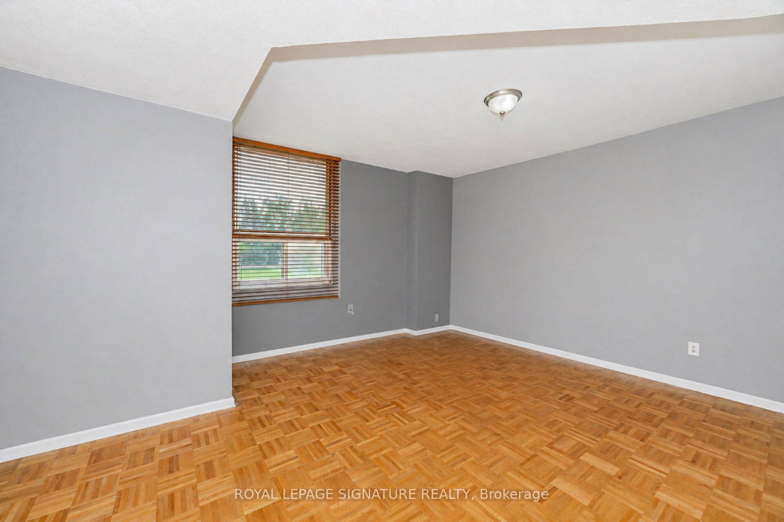 10 Edgecliff Golfway, Unit 303 - Photo 15