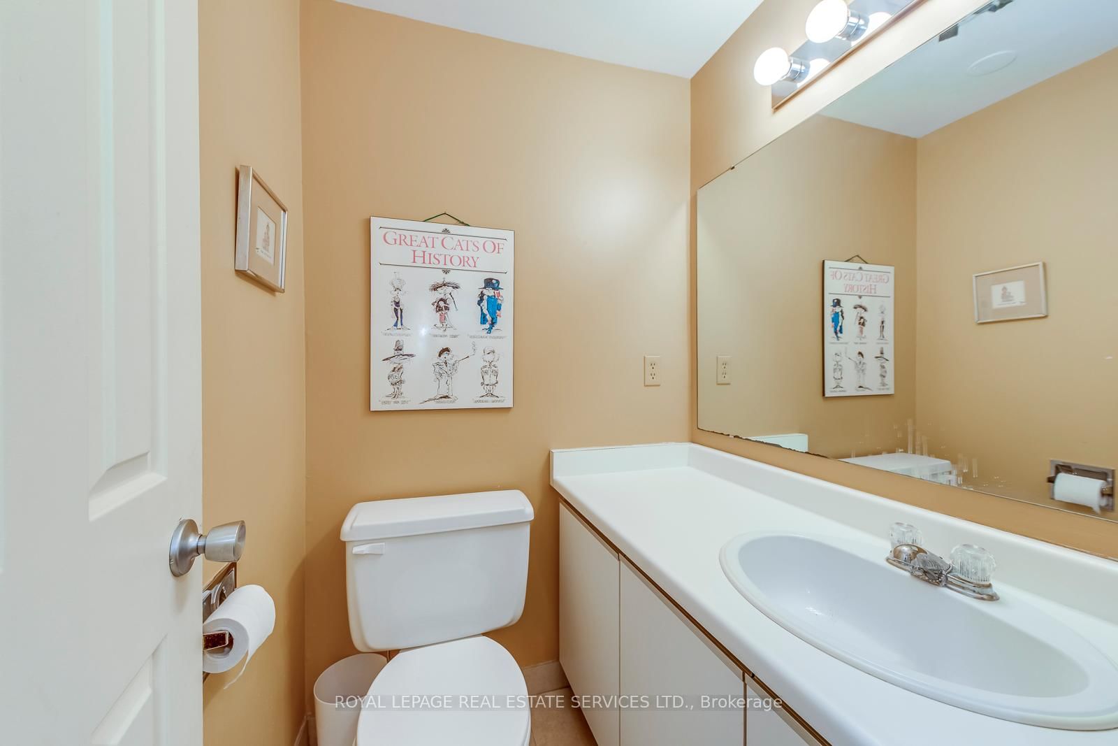 4 English Ivyway • Toronto, ON photo 29