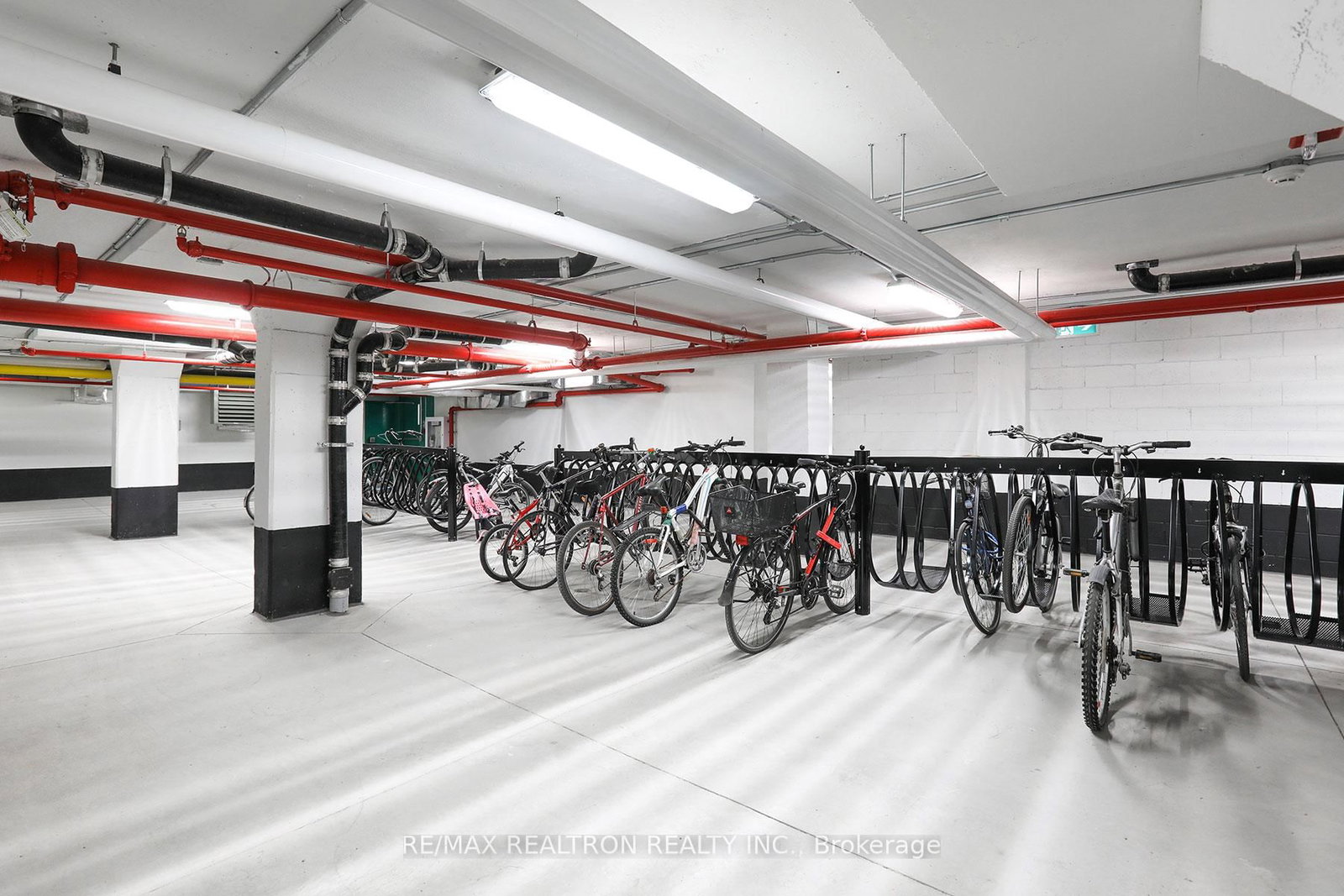 485 Huron Street, Unit 505 - Photo 21