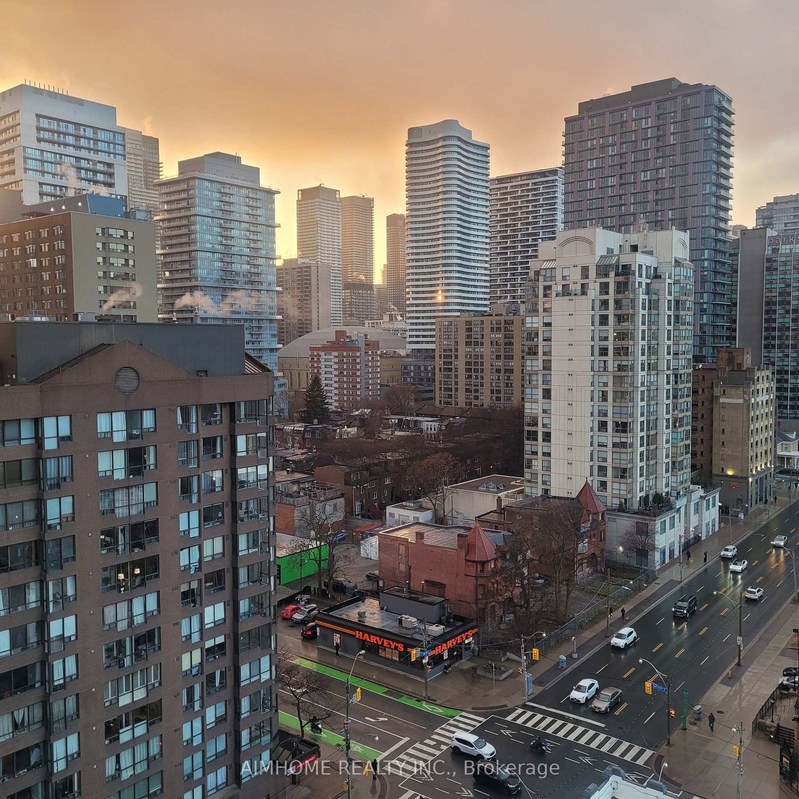 319 Jarvis Street, Unit 1509