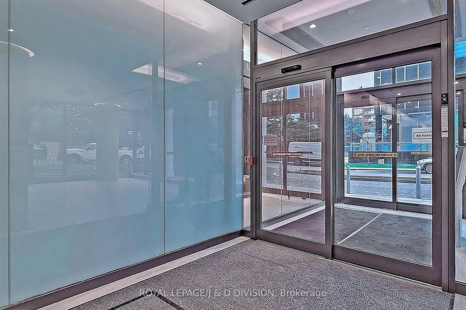 99 Foxbar Road, Unit 311 - Photo 18