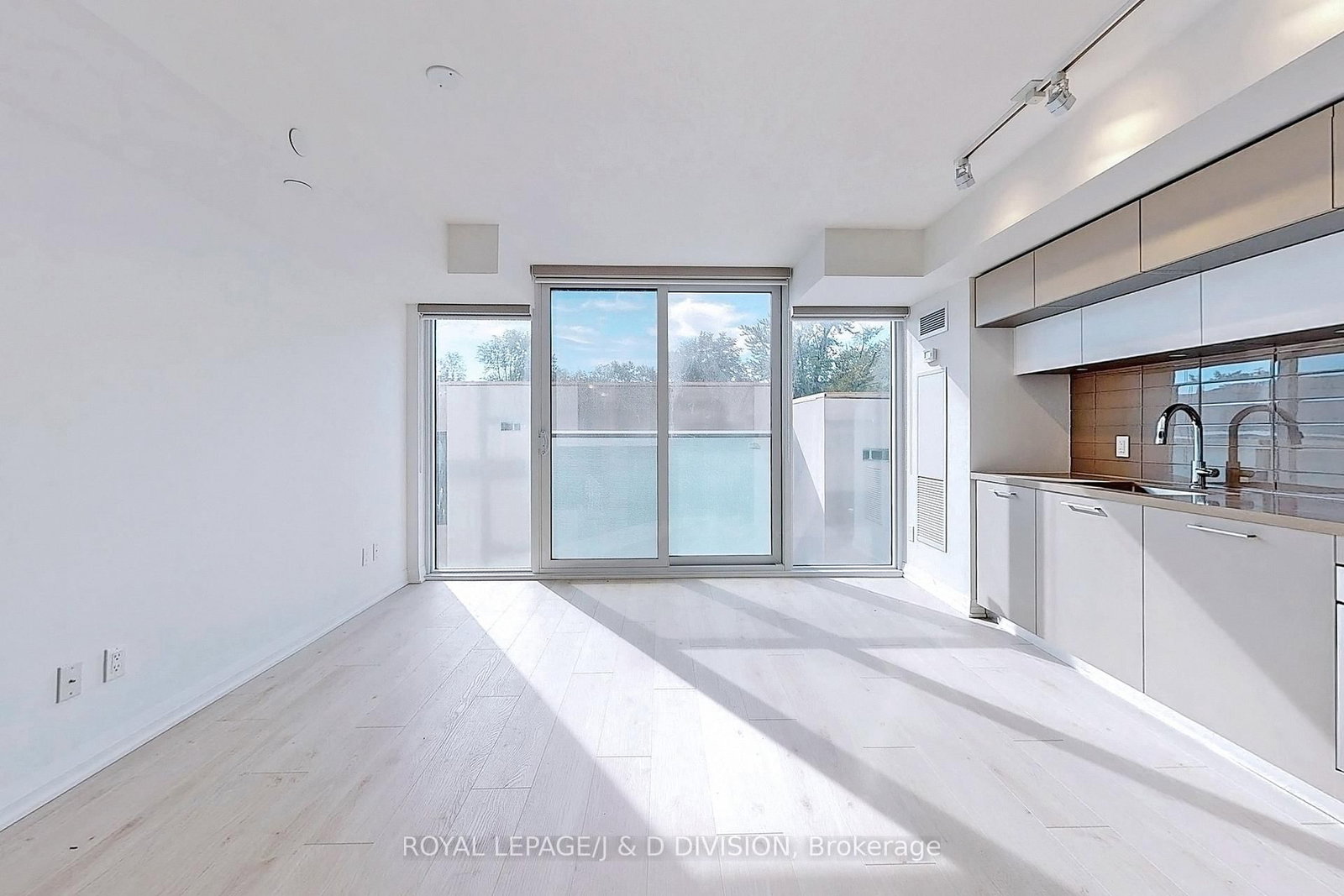 99 Foxbar Road, Unit 311 - Photo 5