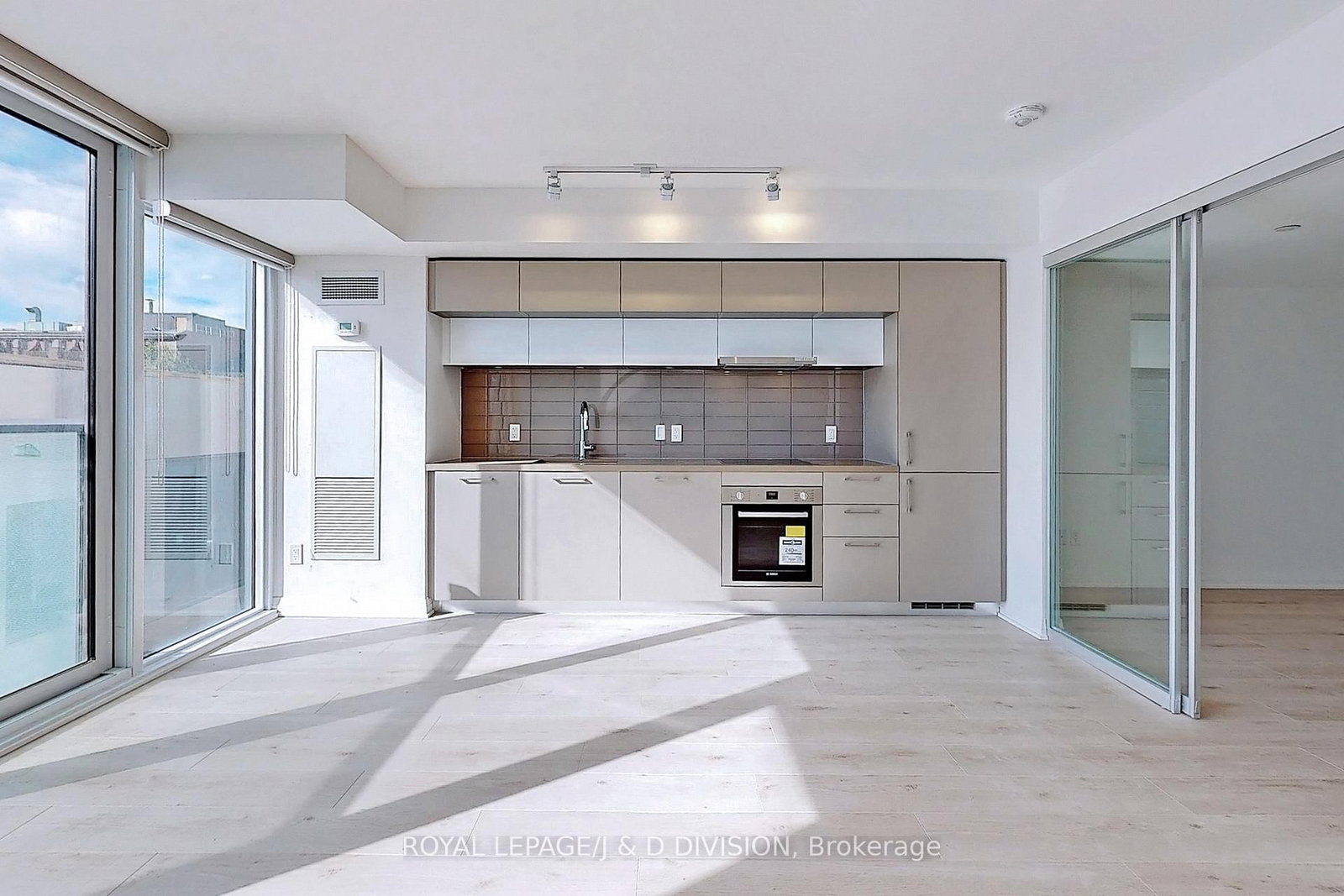 99 Foxbar Road, Unit 311 - Photo 7